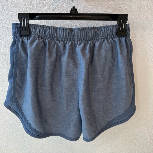 NIKE Running Shorts - Picture 7 of 10